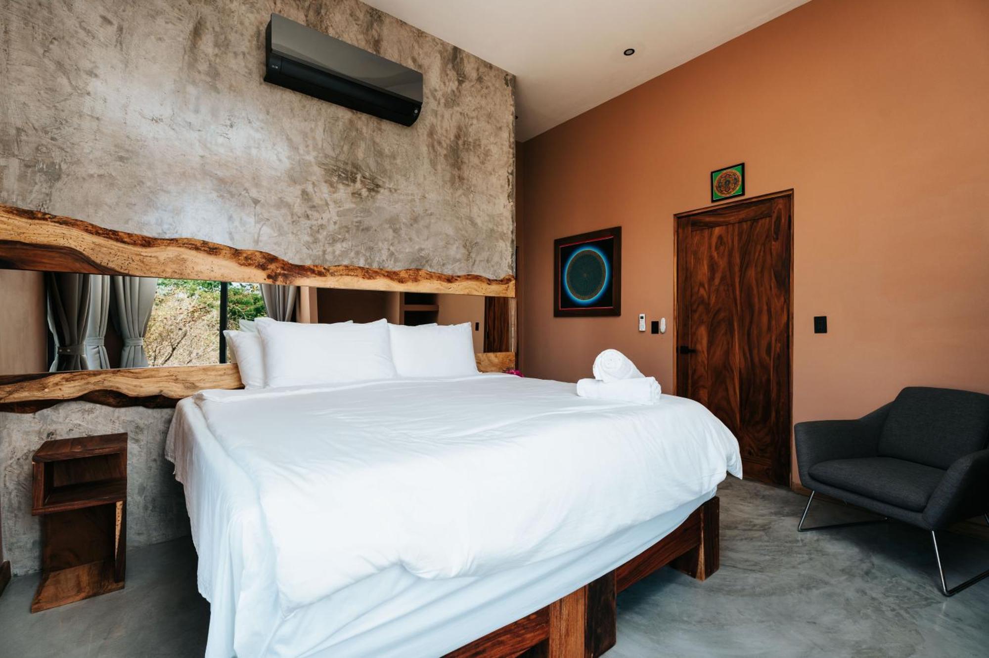 فندق Alaya Yoga & Surf & Retreat بلايا فيناو المظهر الخارجي الصورة